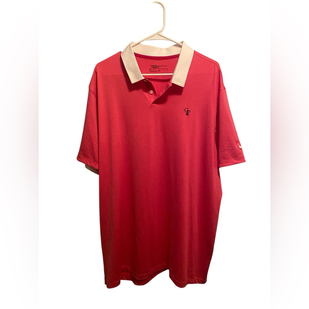 Nike Men's‎ Dri Fit golf polo. Size XL. Light Red/Salmon colored. Good condition
